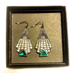 New Vintage Crystal and Green Stone Earring